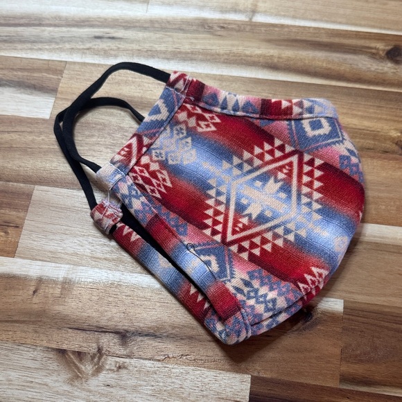 Pendleton Accessories - Pendleton Face Mask - red/blue tribal pattern‎